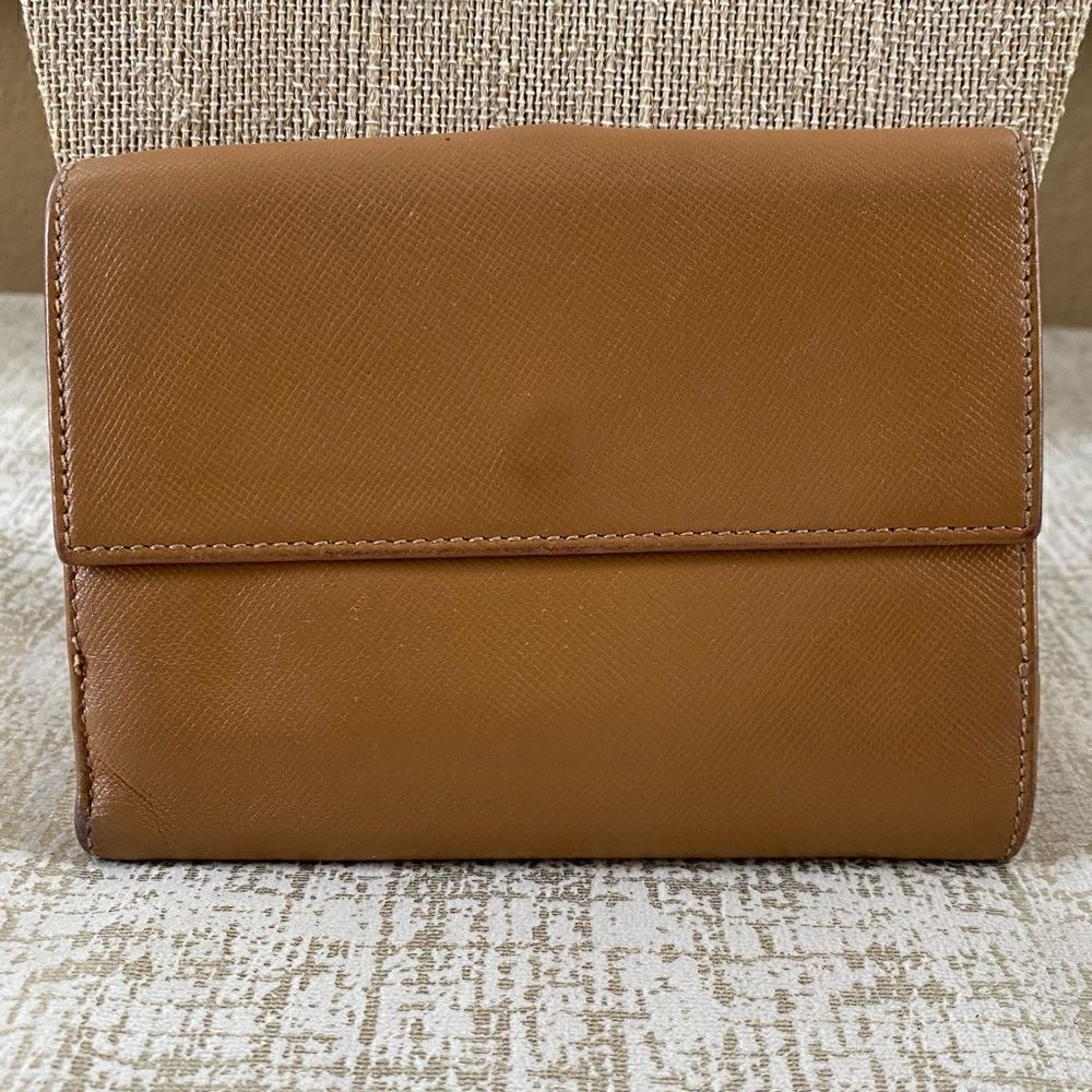 Salvatore Ferragamo Camel Color Compact Leather Wallet - Picture 2 of 11